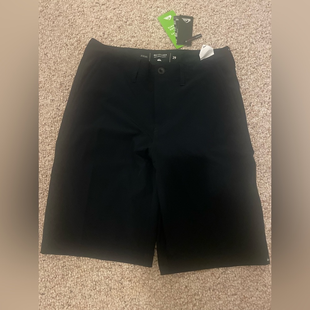 Men’s Black Quicksilver Amphibian Shorts Size 29 NWT